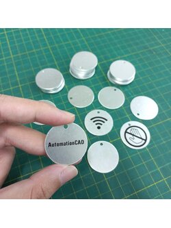 แท็กอะลูมิเนียม แบบกลม เส้นผ่าศูนย์กลาง 3 เซนติเมตร หนา 1 mm ป้ายแท็ก Name Tag ป้ายชื่อ
