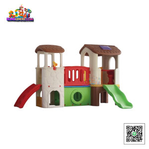 บ้านน้อยสองชั้นหลังคาน้ำตาล