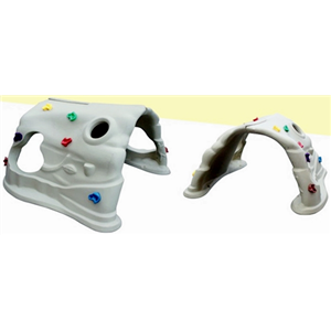 ปีนลอดอุโมงหิน