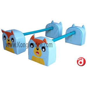 กระโดดข้ามสิ่งกีดขวางหมาป่านุ่มนิ่ม