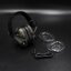 New. ครอบหูฟัง Earmor M31 MOD4 ( Earmor M31 Tactical Headset ) 🔱 ออกแบบมาเพื่อใช้ลดเสียงดังในสถานที่ต่างๆ เช่น สนามยิงปืน, โรงงานอุตสาหกรรม, เครื่องจักรหนัก, ลานบิน เป็นต้น 🔱 ช่วยตัดเสียงที่ดังเกิน 82 dB (NRR22 ) 🔱 ช่วยขยายเสียงที่