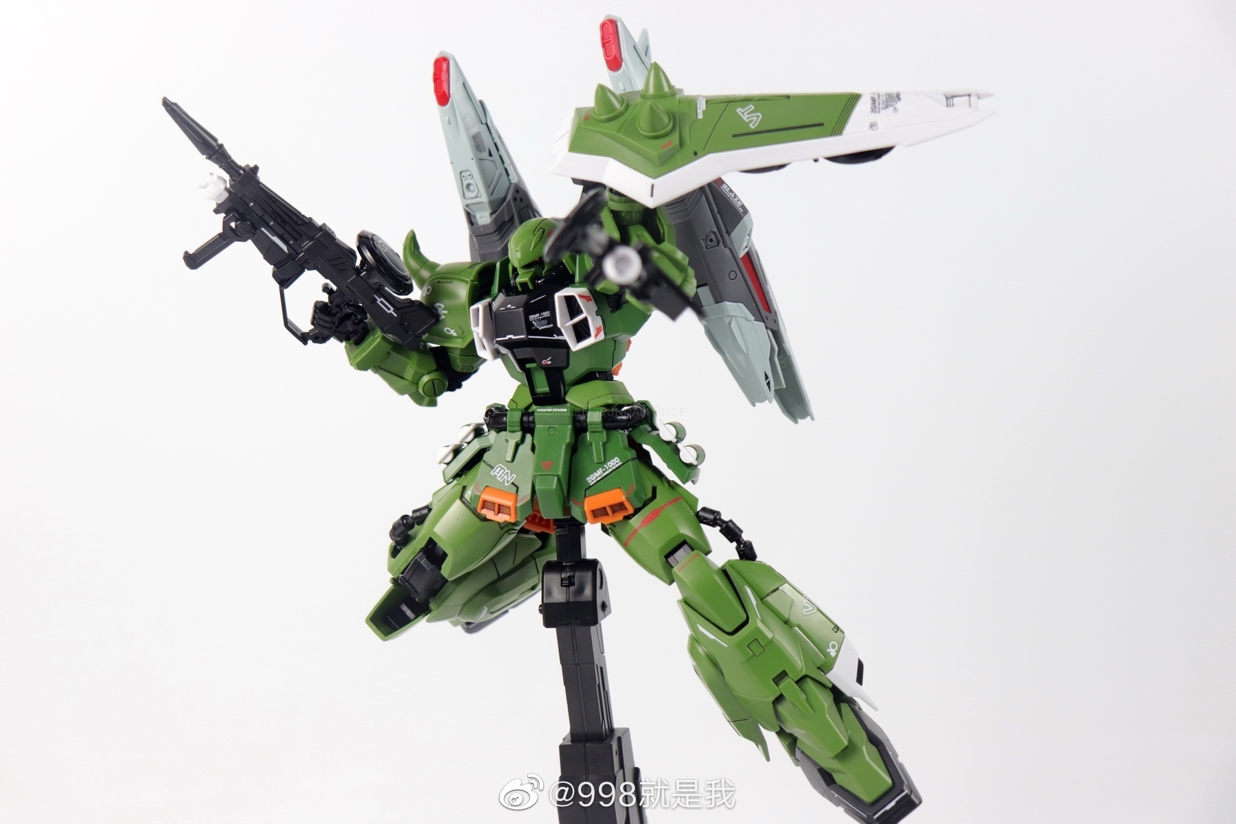 MG 1/100 Blaze Zaku Phantom[2001G][Huanying]