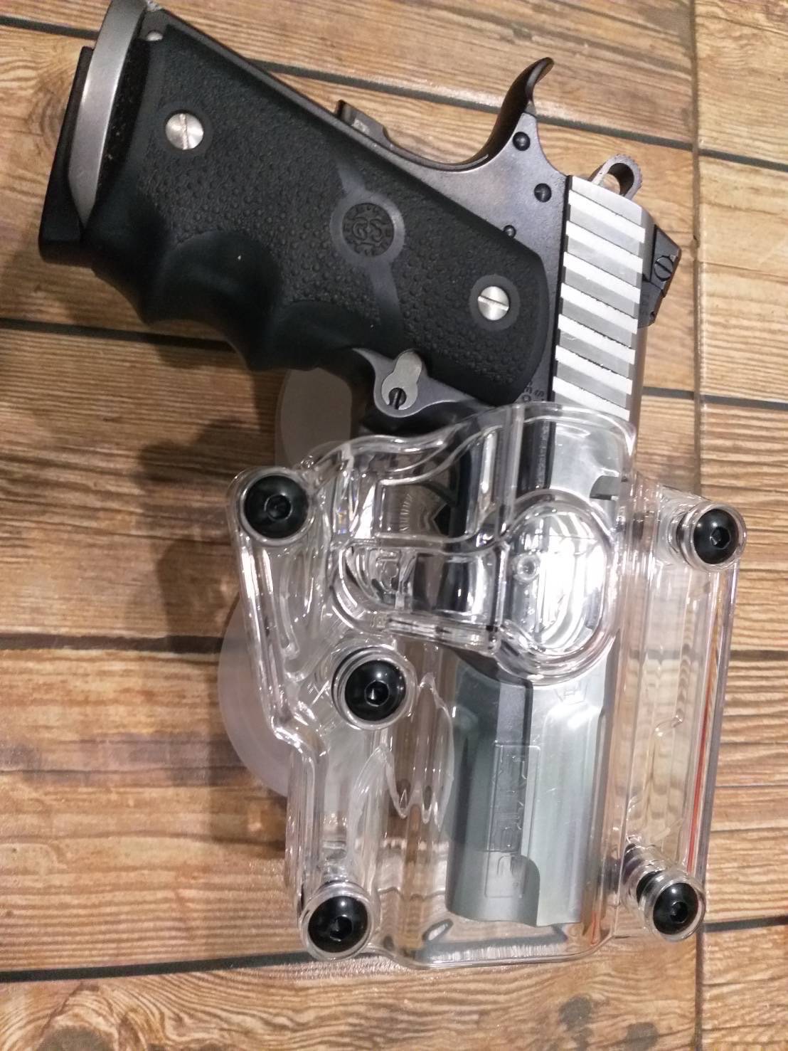New.ซอง Megafit แบบใส ( Transparent Cytac Mega-Fit Holster ) -ซองปืนที่ออกแบบมาให้สามารถใช้งานได้หลากหลายรุ่น (ตามตารางแนบ) เช่น Glock , Sig Sauer, CZ , Beretta, Ruger , S&W, Walther, Colt, Taurus และอื่นๆ -ผลิตจากวัสดุ Polymer ชนิดใส -ซองถูกออกแบบให้ปลดล