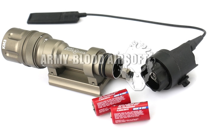 Element Surefire M952V Style WeaponLight New Version (Tan)