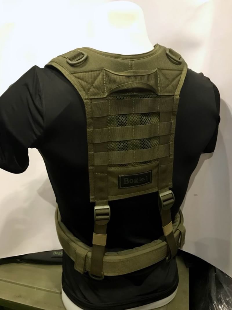 สายโย่งบ่า ผ้า Cordura มี สีดำ เขียว ราคา 850 บาท