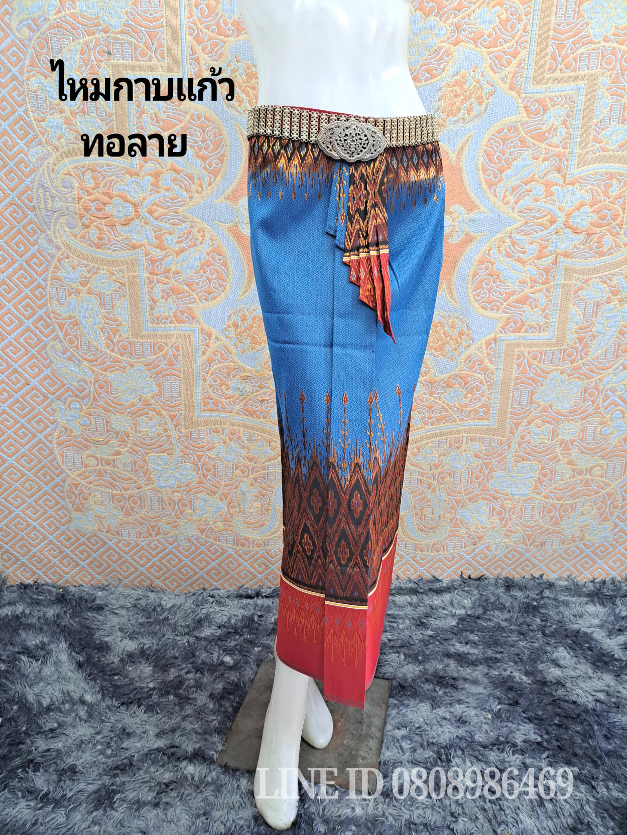 สไบนาง#ผ้าถุงผ้าไหมเทียมทอเครื่อง #ผ้าไหมเทียม .#ผ้าถุงตัดสำเร็จพร้อมนุ่งแบบเลื่อนตะขอสาวอวบใส่ได้ ตามภาพ FREE SIZE