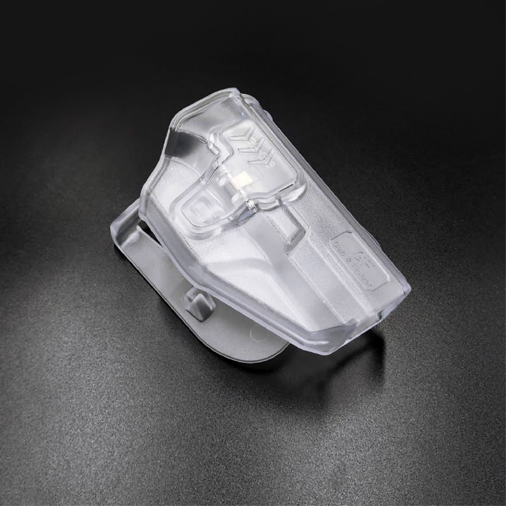 New. ซองปืนพกนอกชนิดใส Glock19 ( Gun&Flower OWB G19 Clear Holster ) 🔖ผลิตจากวัสดุ Polymer ชนิดใส แข็งแรง ทนทาน 🔖พกนอก ปลดล็อคนิ้วชี้ ใช้งานปลอดภัย 🔖ซองปืนสามารถหมุนปรับองศาได้ 🔖ตัวซองสามารถใช้กับเพลทลดต่ำของ IMI หรือแบรนด์อ