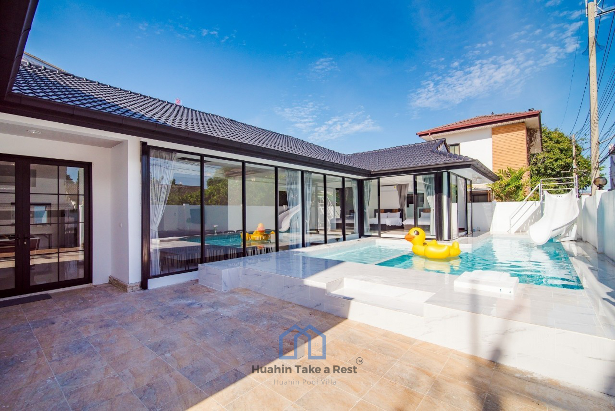 HR15036 บ้านพักหัวหิน บ้านวี วิลล่า เนียร์บีช