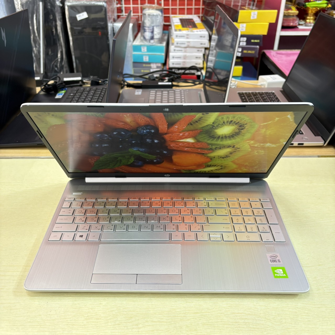 HP 15S – DU2057TX สภาพเครื่อง 85%