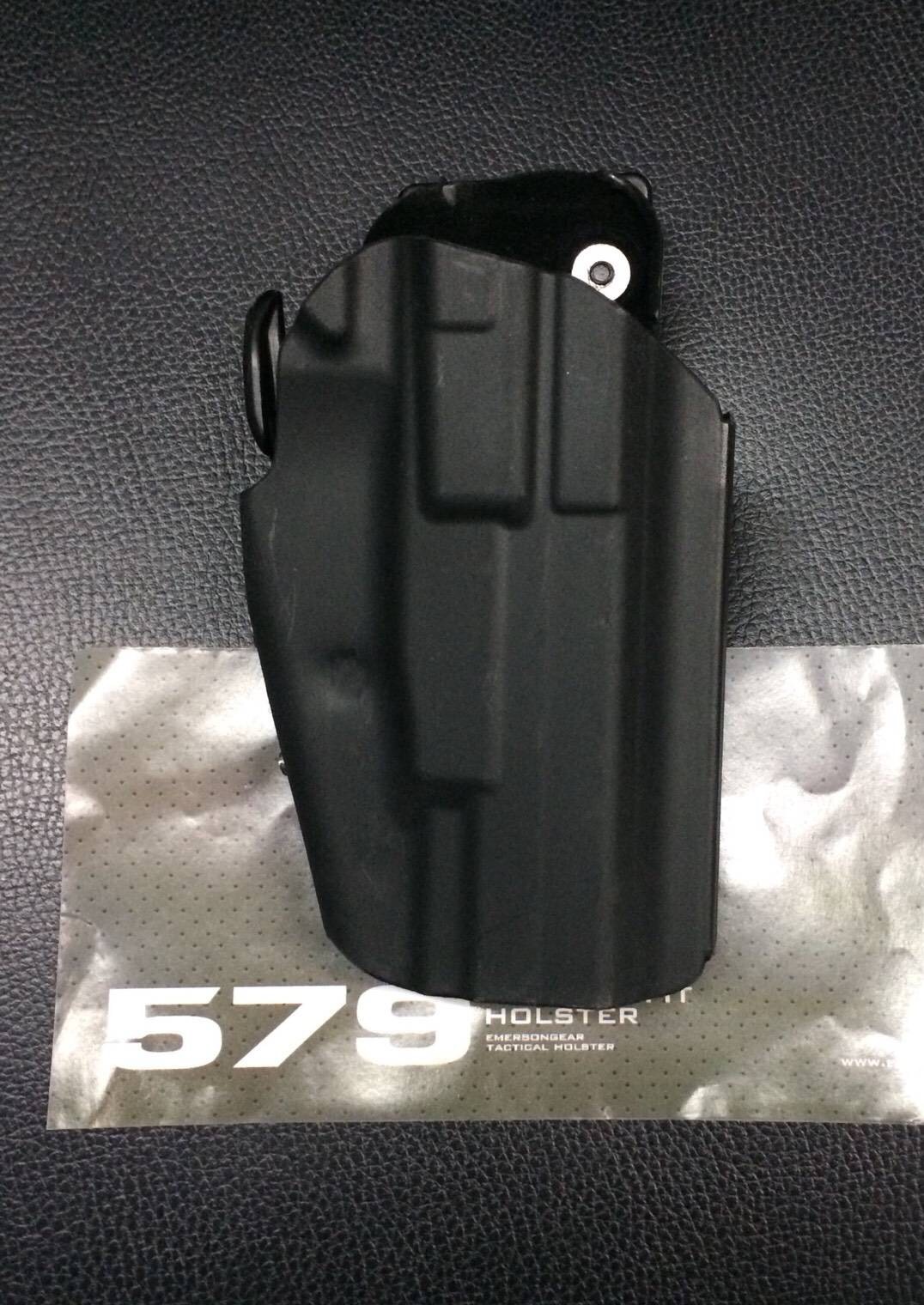 New.ซองปืนปลดเร็ว Emersongear 579 GLS Pro-Fit Holster ผลิตจากพลาสติกไนลอน ใช้ระบบล็อคแบบ GLS (ล็อคบริเวณโกร่งไก) สามารถใส่ได้กับปืนมากมายหลายรุ่น ไม่ว่าจะเป็น Glock, Hi-capa, Sig Sauer, beretta, S&W, H&K, Colt, CZ เป็นต้น ข้างในซองมีผ้ากำมะหยีรองรับแรงเสี