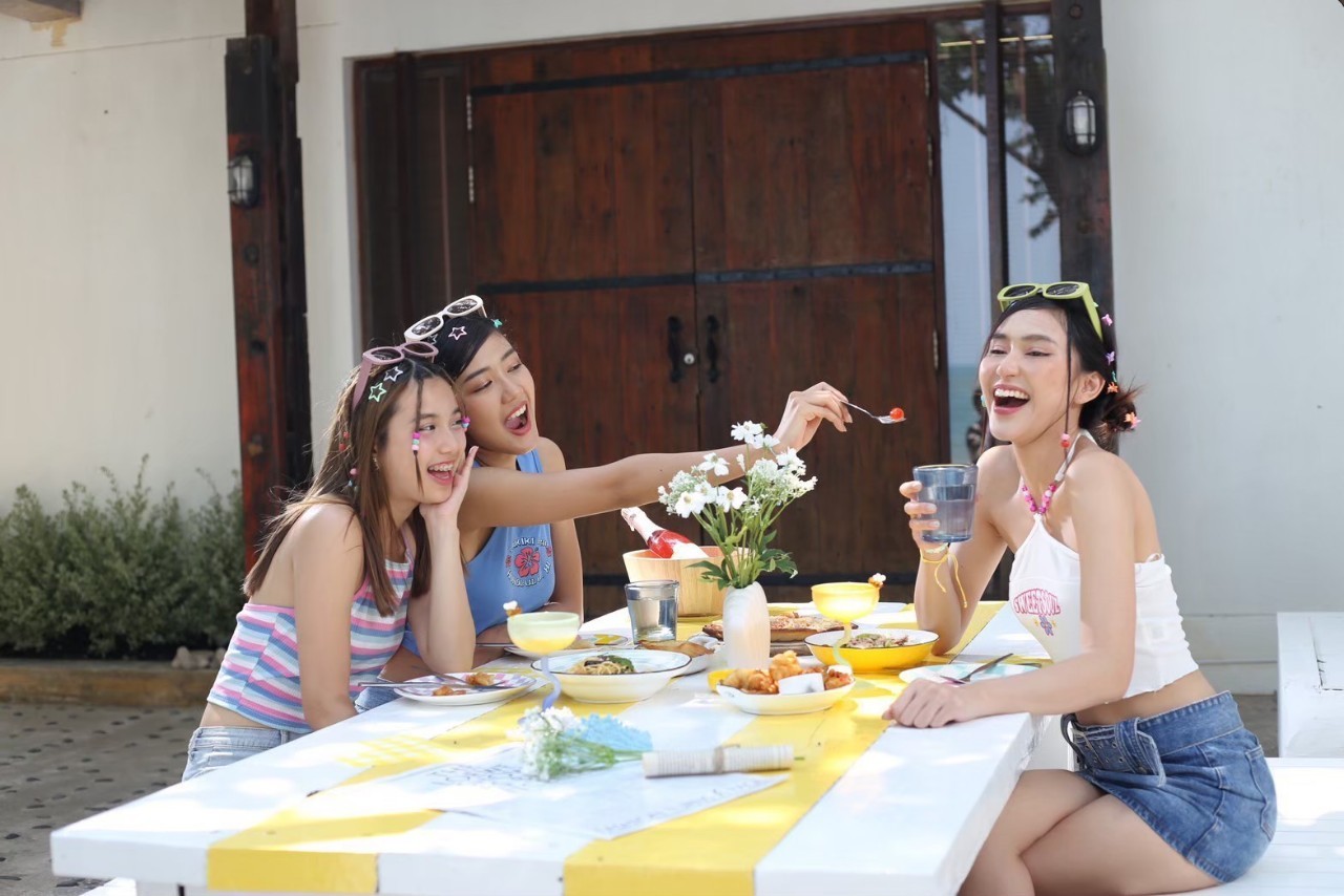 HR15075 บ้านพักติดหาดปราณบุรี The Banana Beach Villa Pranburi