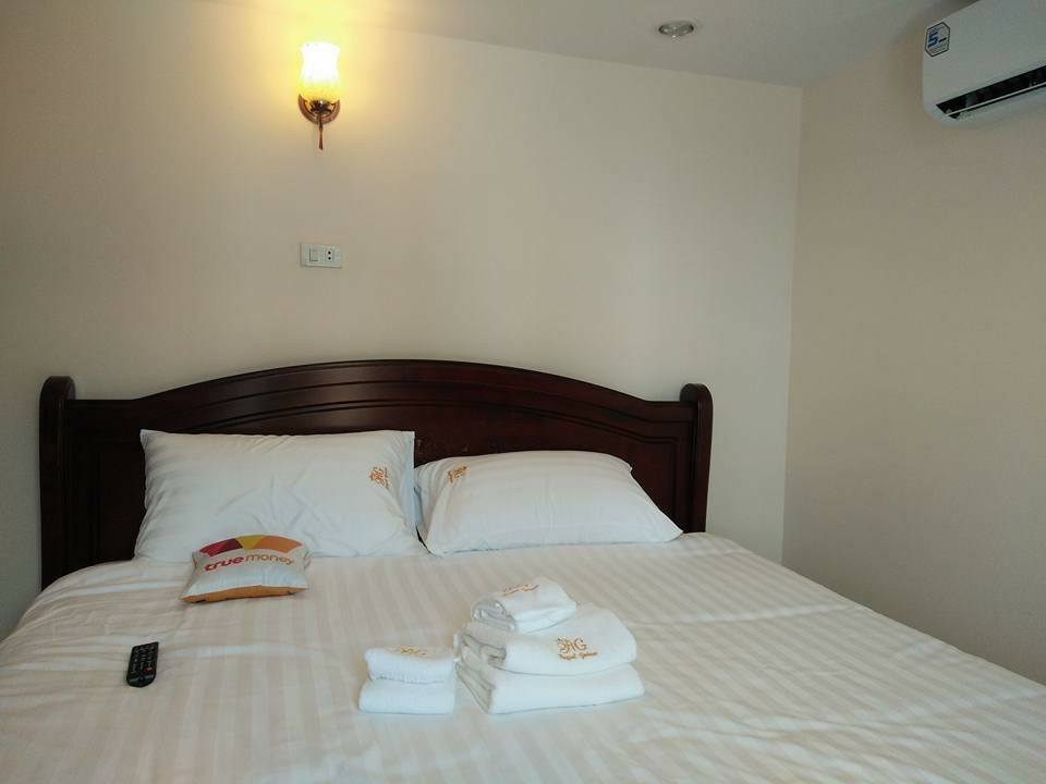 HR 10100 เดอะแกรน ชะอำ