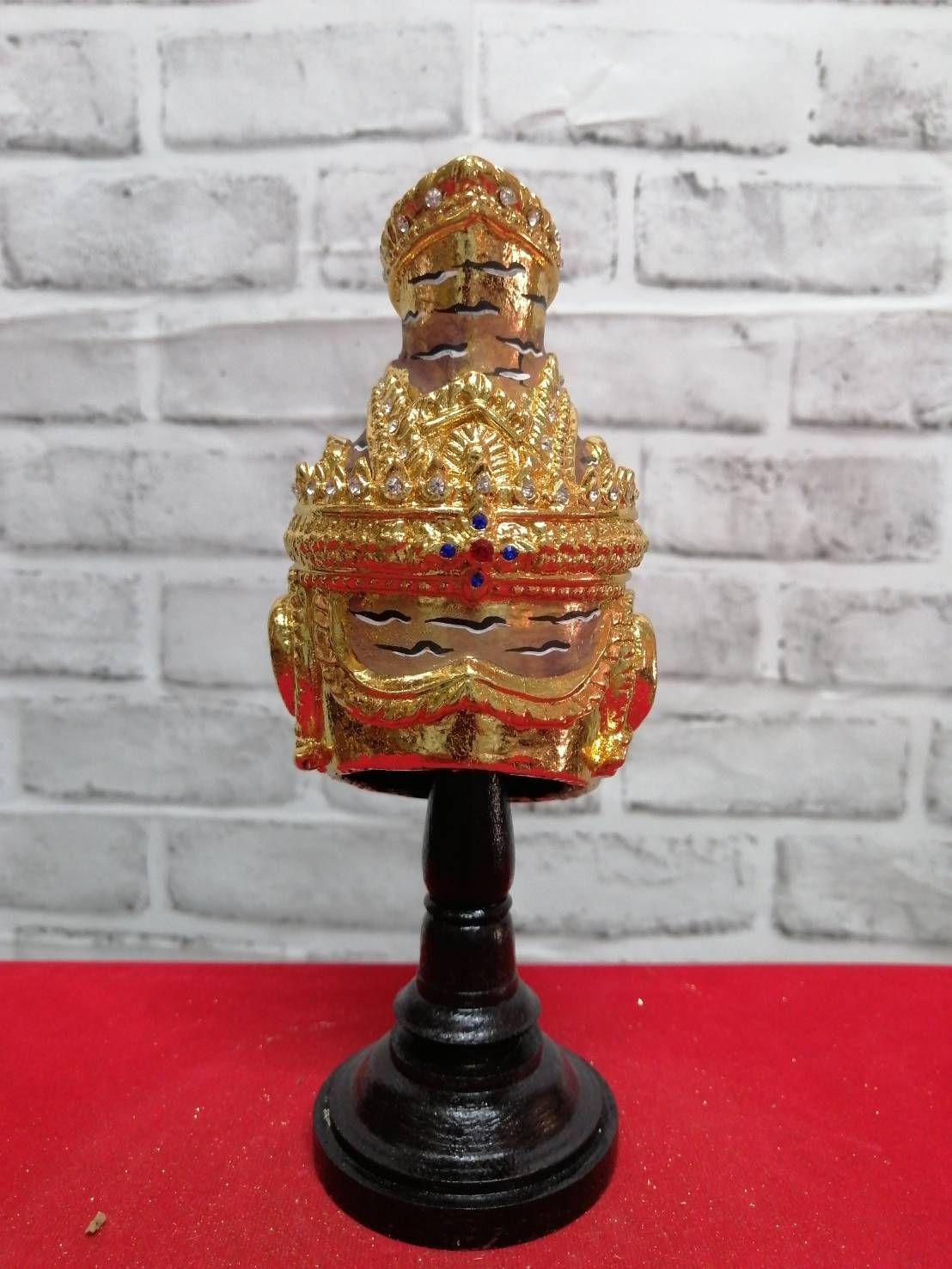 พ่อแก่ ประดับเพชร