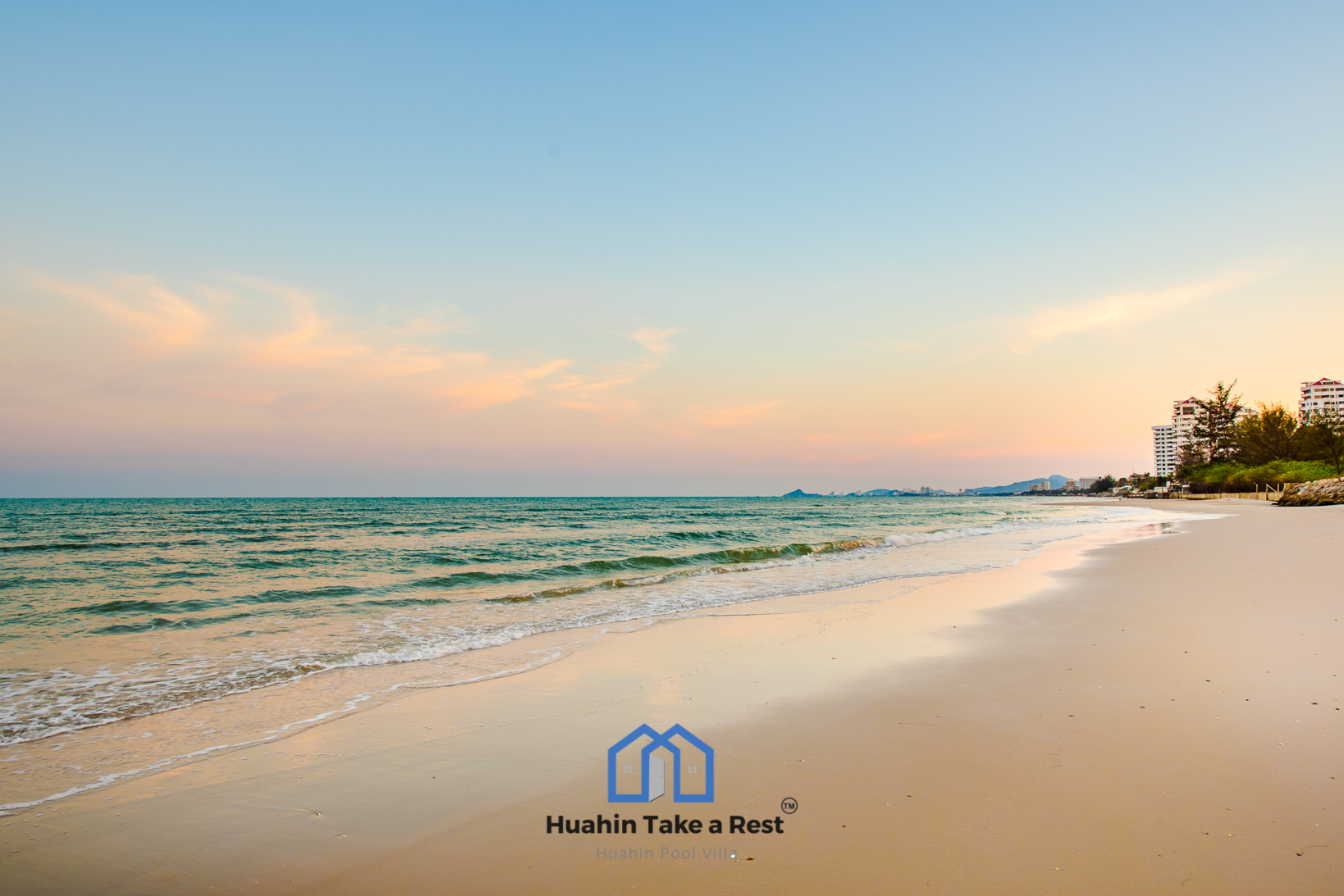 HR15039 บ้านพักติดทะเลหัวหิน The Premium Beach Villa Hua Hin