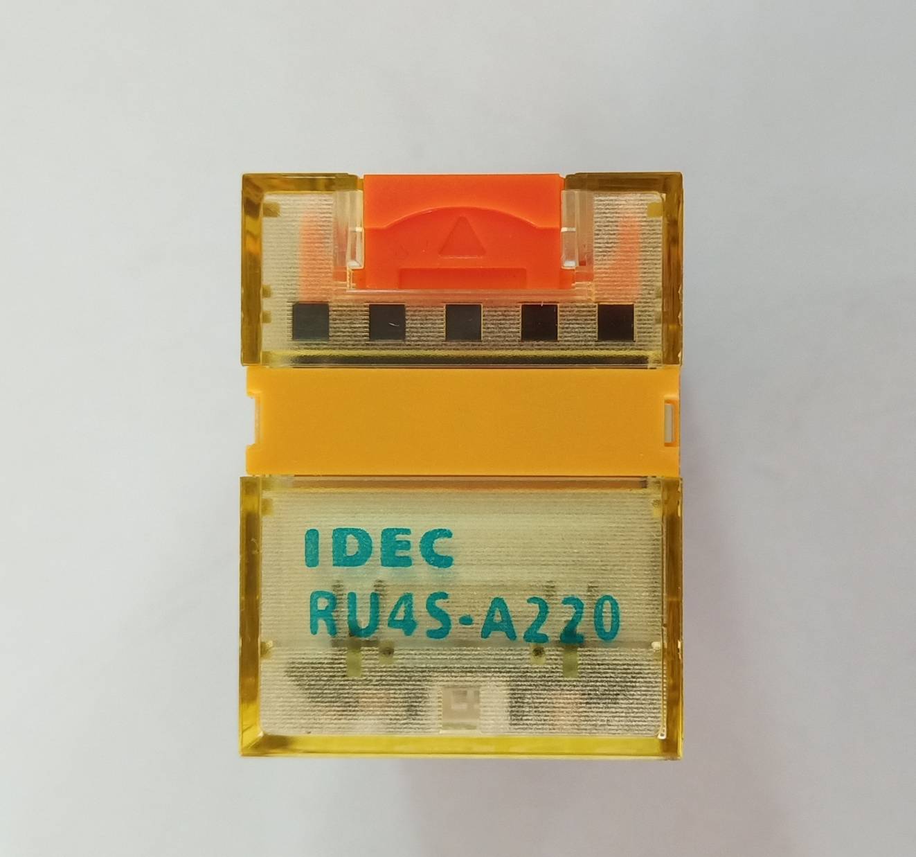 RELAY IDEC รีเลย์ 4 contact มีไฟ LED +Manual ได้ RU4S-A220