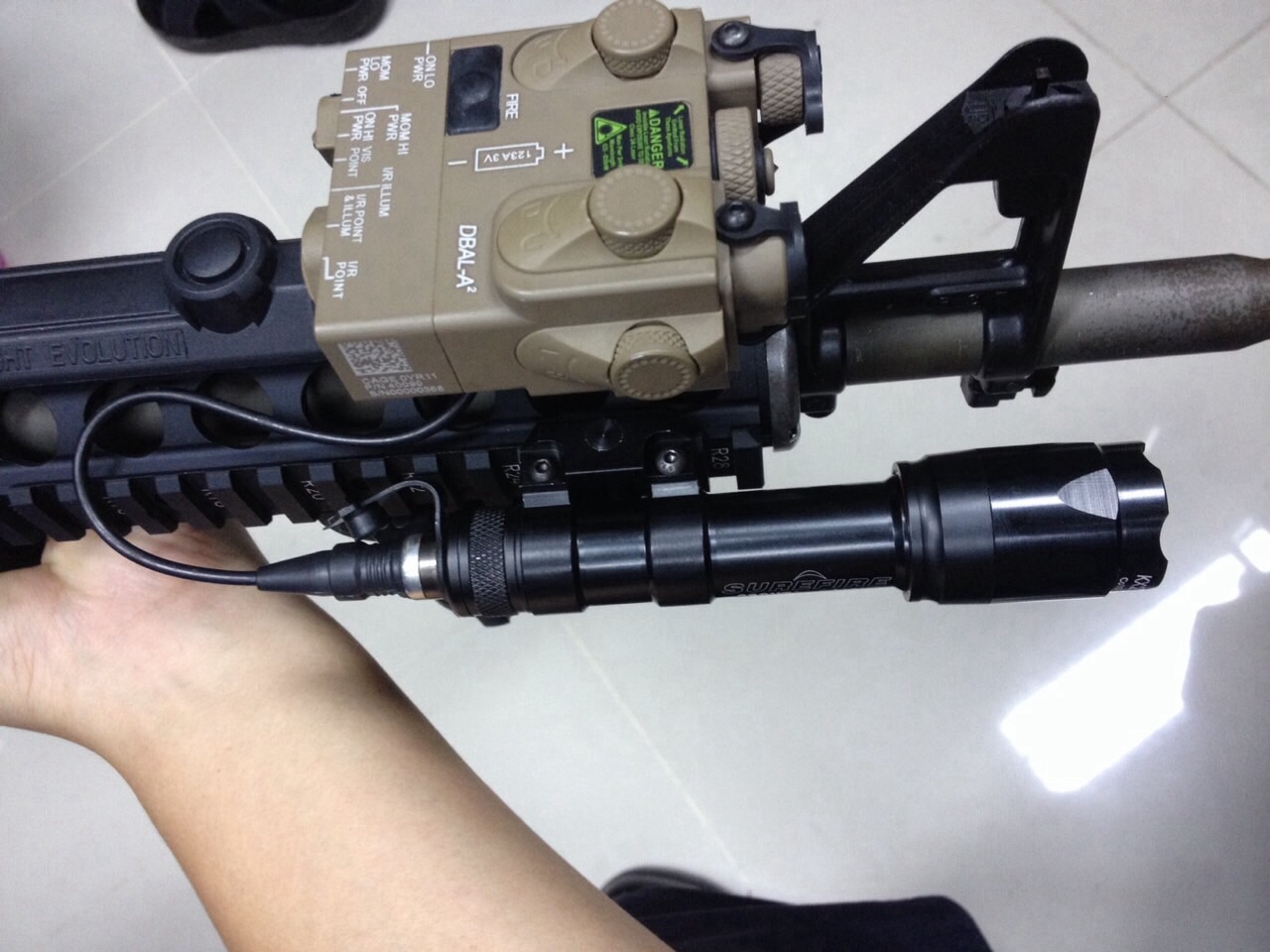 New.ไฟฉายติดปืน SureFire KX2A สีดำ มาพร้อมสวิตหางหนู