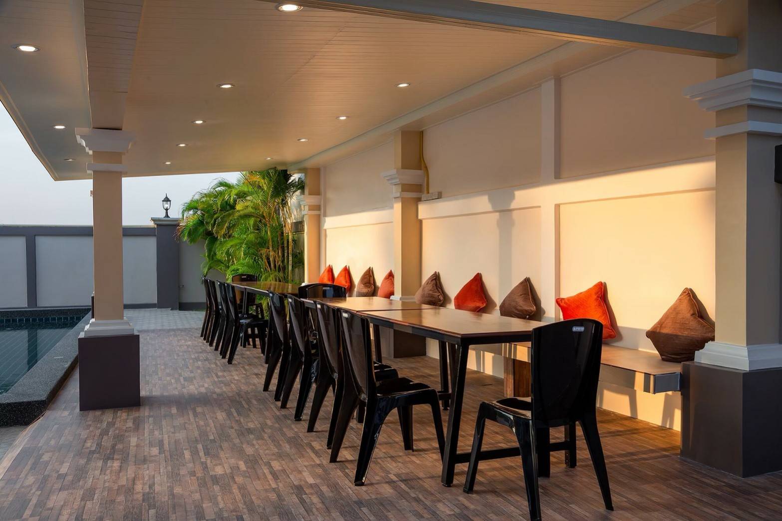 HR10101. บ้านพักชะอำ บ้าน The Grand Villa Cha Am