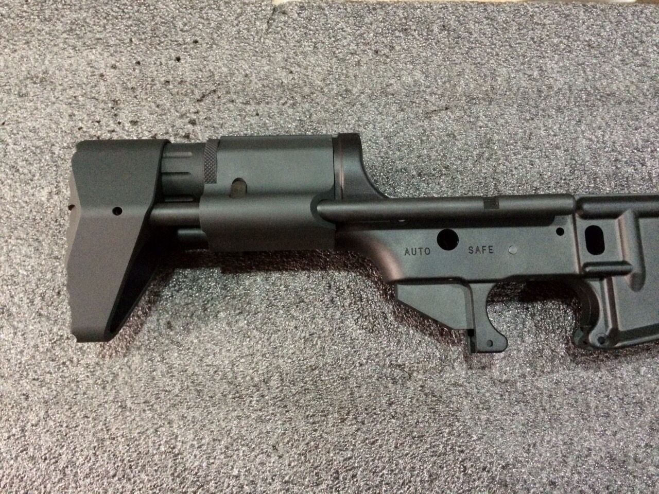 New.Angry Gun Compact Carbine Stock M4 Cmmg.22 ราคาพิเศษ