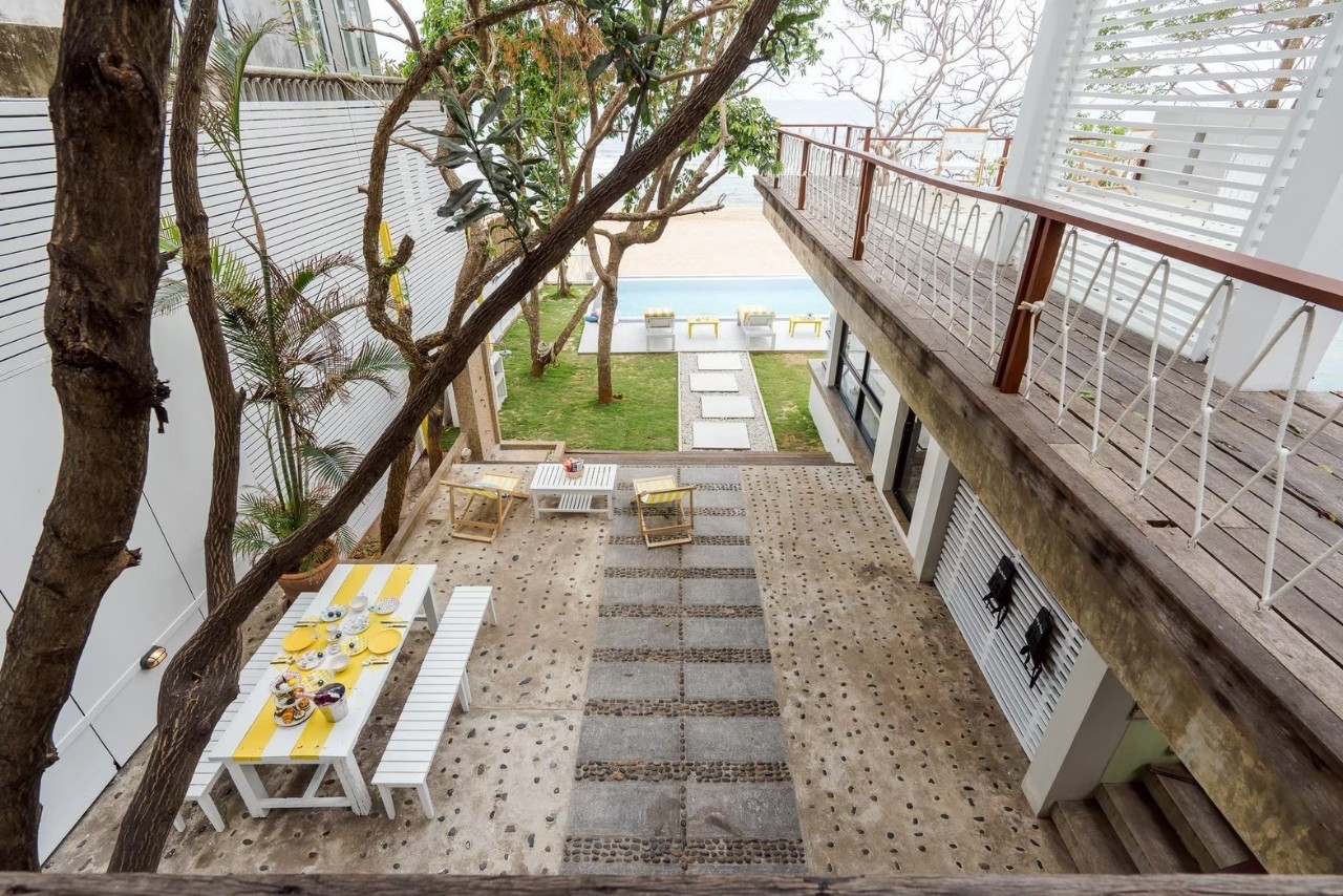 HR15075 บ้านพักติดหาดปราณบุรี The Banana Beach Villa Pranburi