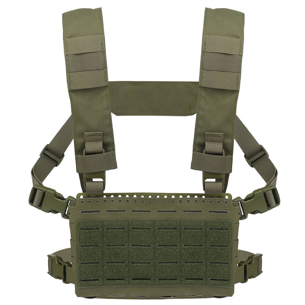 MK5 Tactical Chest Rig ( Wosport ) [ VE-85 ] 🌿 ผลิตจากผ้า Cordura 500D 🌿 มีช่องใส่แม็กกาซีน 5.56 * 3 ช่อง 🌿 แผงด้านหน้าเป็น Molle ร้อยติดอุปกรณ์ได้ 🌿 ซองแม็กกาซีนสามารถถอดได้ 🌿 ขนาด 25*17*5 cm. 🌿 น้ำหนัก 0.4