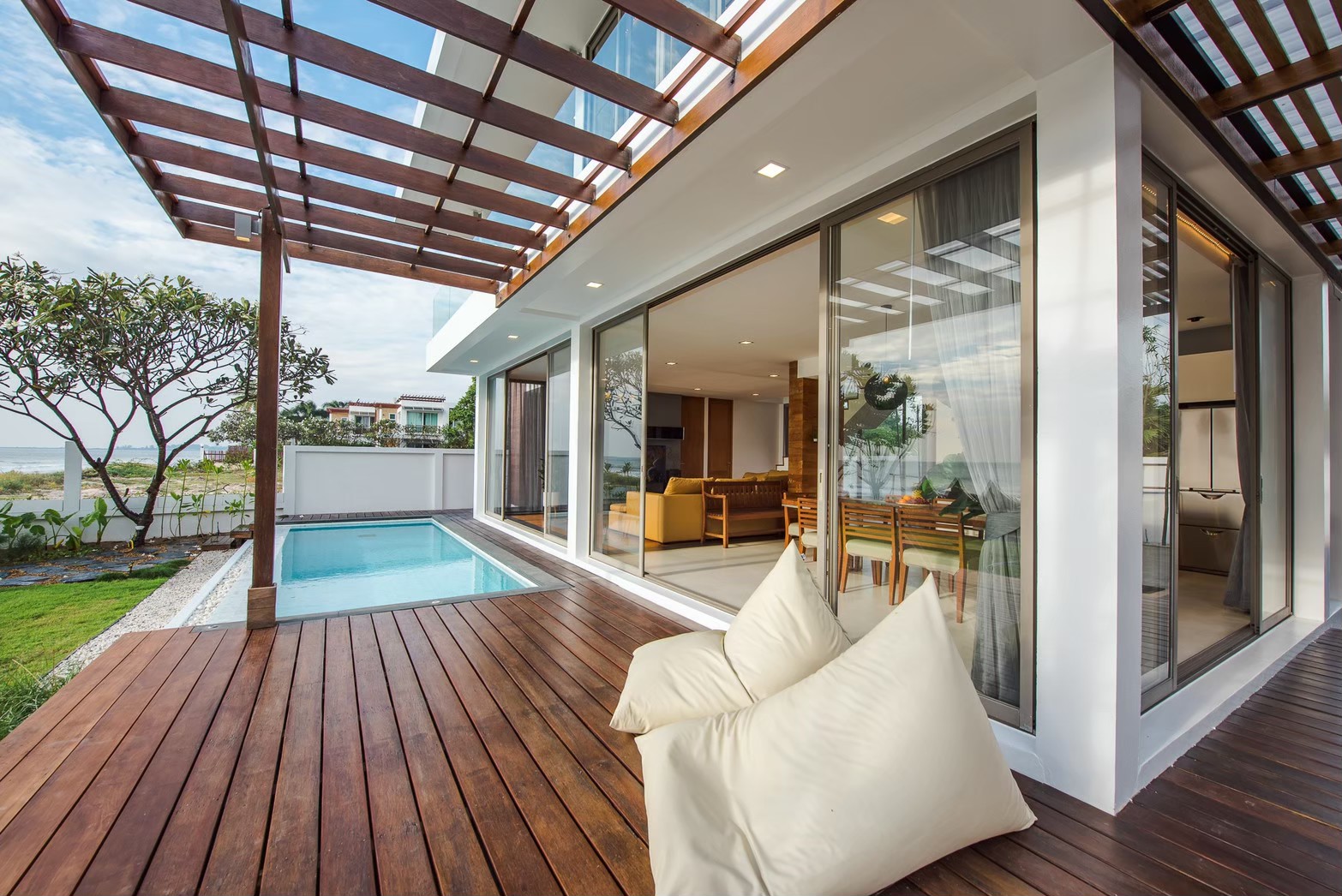 HR15003 บ้านพักชะอำ The Coastal Beach Villa