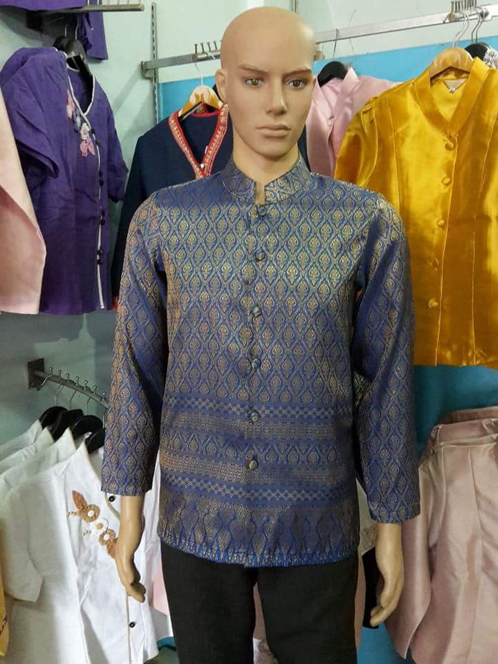 เสื้อสูทคอพระราชทานชายไหมแพรทิพย์ เสื้อสูทชายไหมแพรทิพย์คอพระราชทานสีน้ำเงิน สูทผ้าไทยชายสีน้ำเงิน สูทผ้าไทยสีน้ำงิน น้ำเงิน M