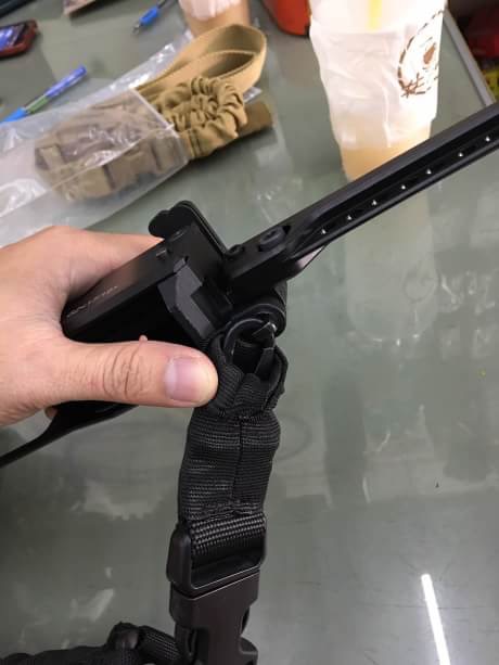 New.ชุดแต่ง KPOS GLOCK 17, 18, 19, 22, 23, 25, 31, 32, 37, 38 gen 3 and gen 4 pistols - ใช้งาน กับ ปืนจริง - วัสดุอะลูมีเนียม CNC แข็งแรง - พานท้ายก้านเหล็ก พับเก็บได้ - คันรั้งสไตล์ M4 / M16 / AR - มาพร้อม กริ๊ปมือ FGGK พับและปิดโกร่งไกปืนได้ ราคาพิเศษ