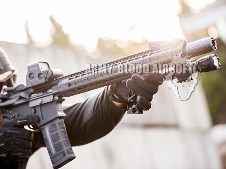 New.Fortis SHIFT Vertical Grip (BK) ราคาพิเศษ