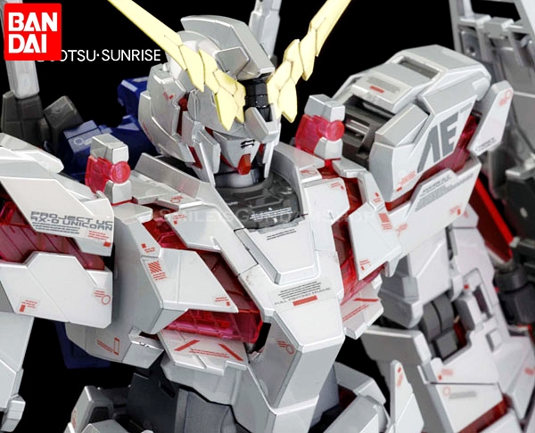 [PO]MG 1/100 RX-0 Unicorn Gundam Ver.Ka Titanium Finish[BANDAI]