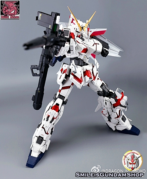 PG 1/60 UNICORN GUNDAM+LED UNIT+REMOTE[โมจีน DragonMomoko]