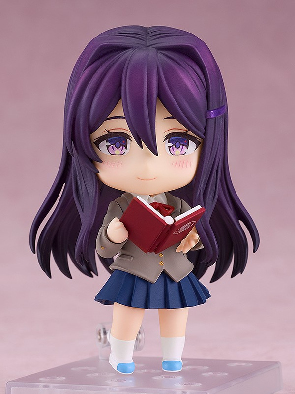 เปิดจอง : Nendoroid Yuri