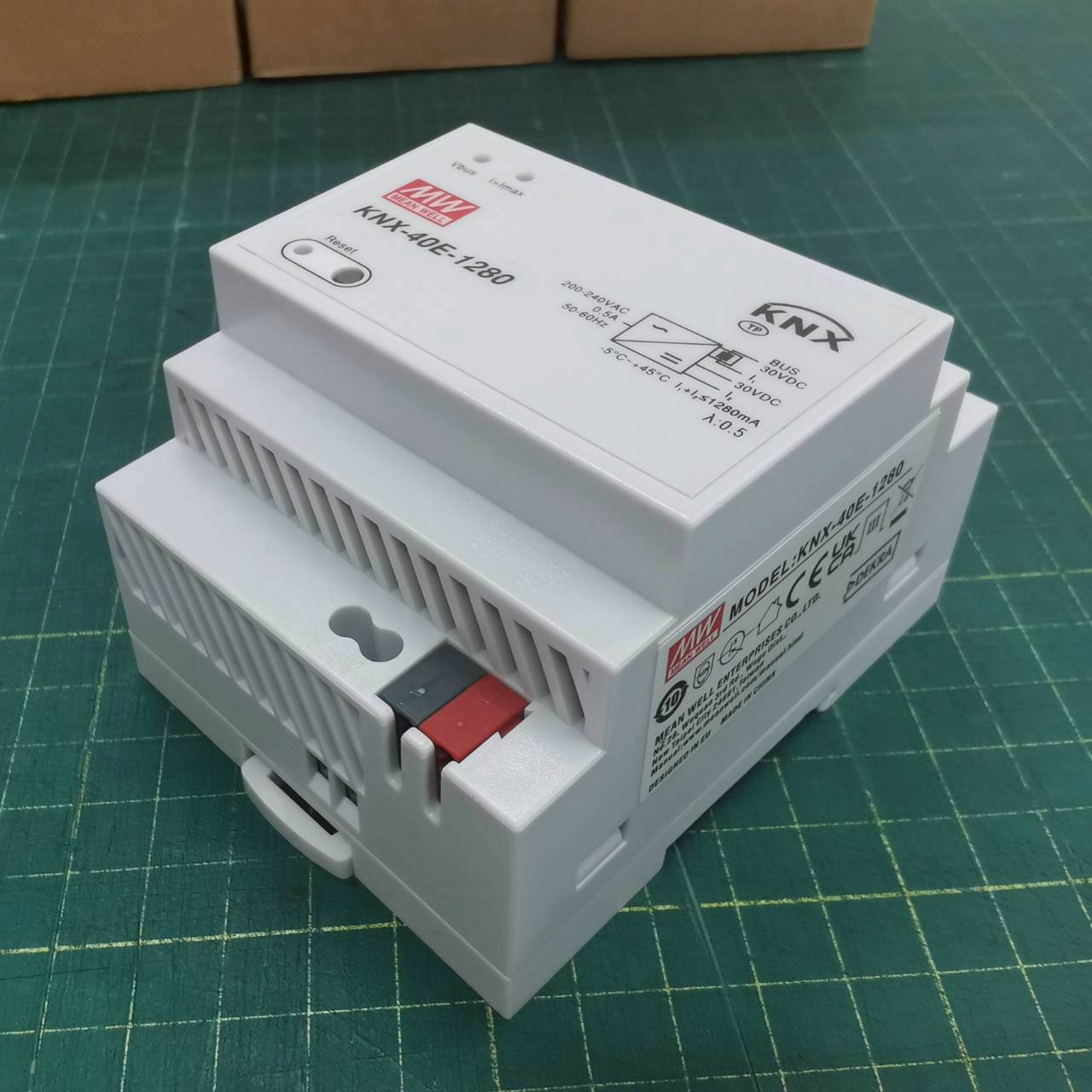 สวิทช์ชิ่งพาวเวอร์ซัพพลาย Meanwell KNX-40E-1280 POWER SUPPLY 40W 30V 1.28A
