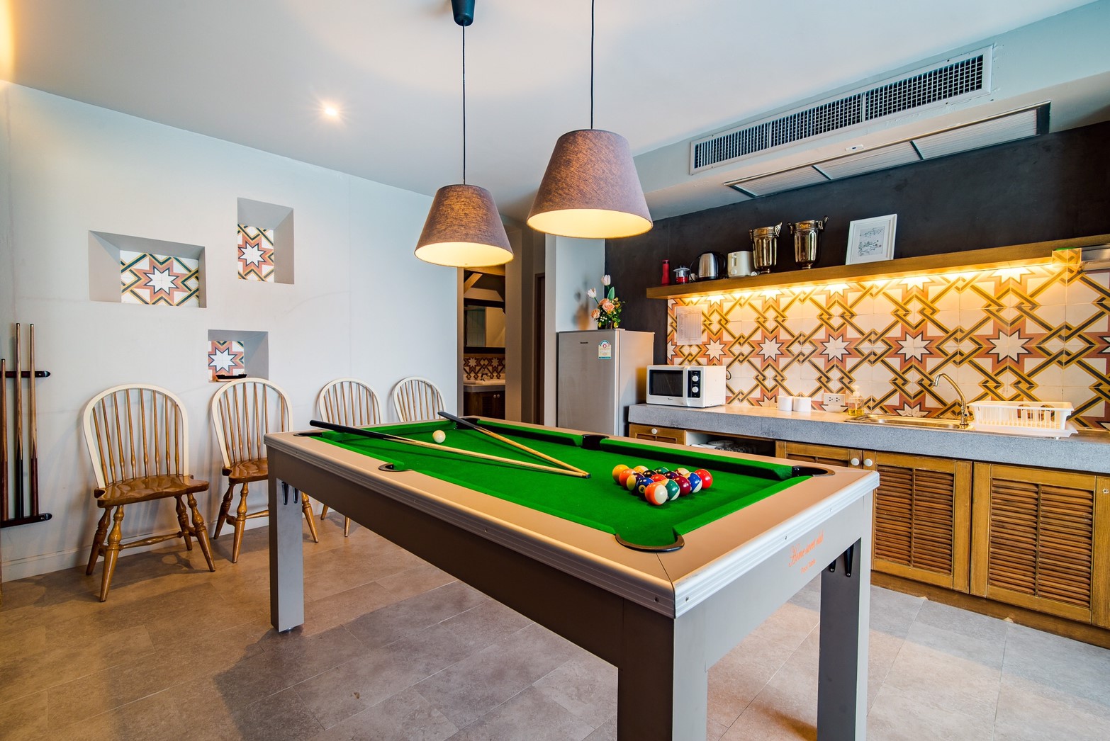 HR15019 บ้านพักหัวหิน บ้านทัศคานี บีช วิลล่า 1 ( Blue 3Bed Sea View )