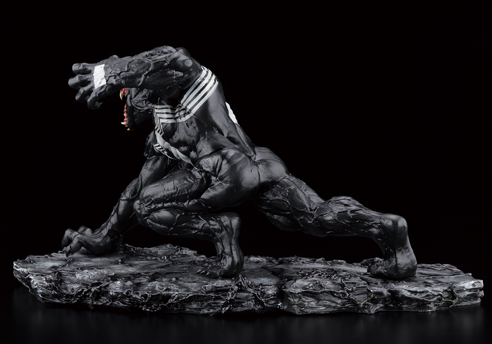 เปิดจอง : VENOM RENEWAL EDITION ARTFX+ STATUE