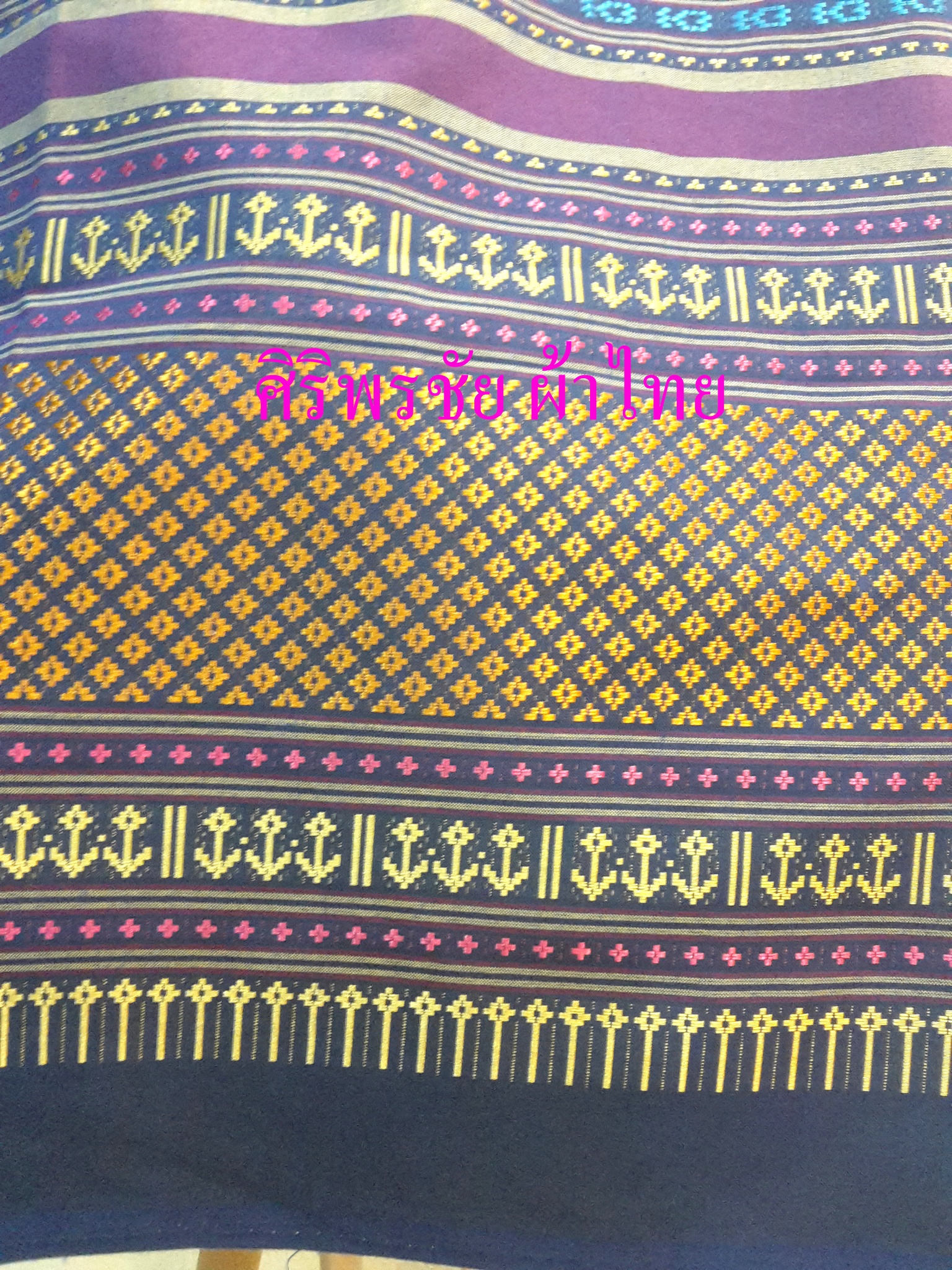 ผ้าถุงสำเร็จรูปแบบป้ายเลื่อนตะขอไทยล้านนา ผ้าถุงสำเร็จรูปยกดอกไทยล้านนา ผ้าฝ้ายมัดหมี่ตัดสำเร็จสอดดิ้นเงิน พร้อมส่ง
