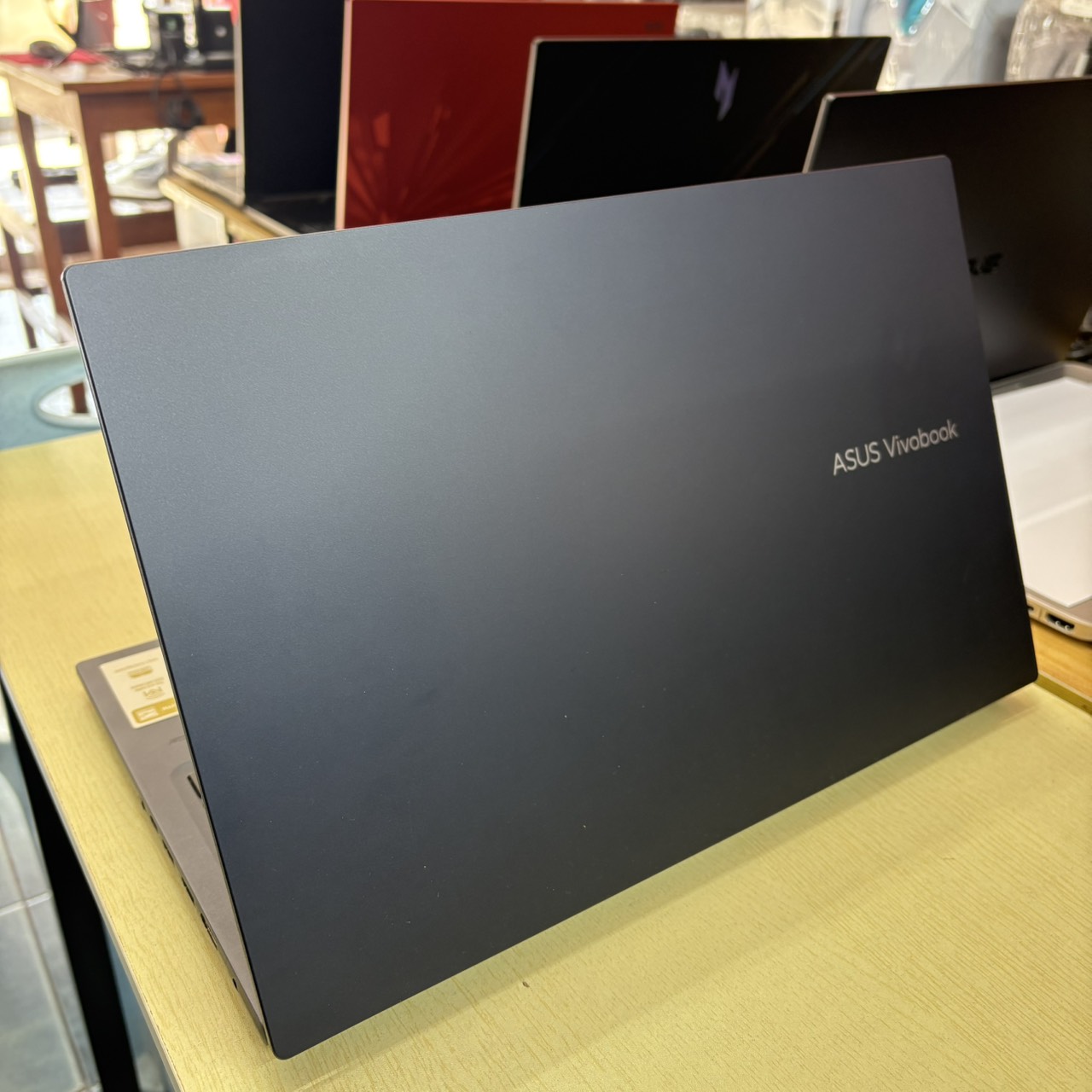 ASUS VIVOBOOK 15 X1502ZA – EJ506W ประกันศูนย์ Onsite 12/02/2026 สภาพเครื่อง 97%