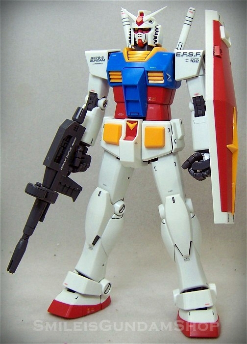 MG 1/100 RX-78-2 GUNDAM Ver. 2.0[014][โมจีนTT]