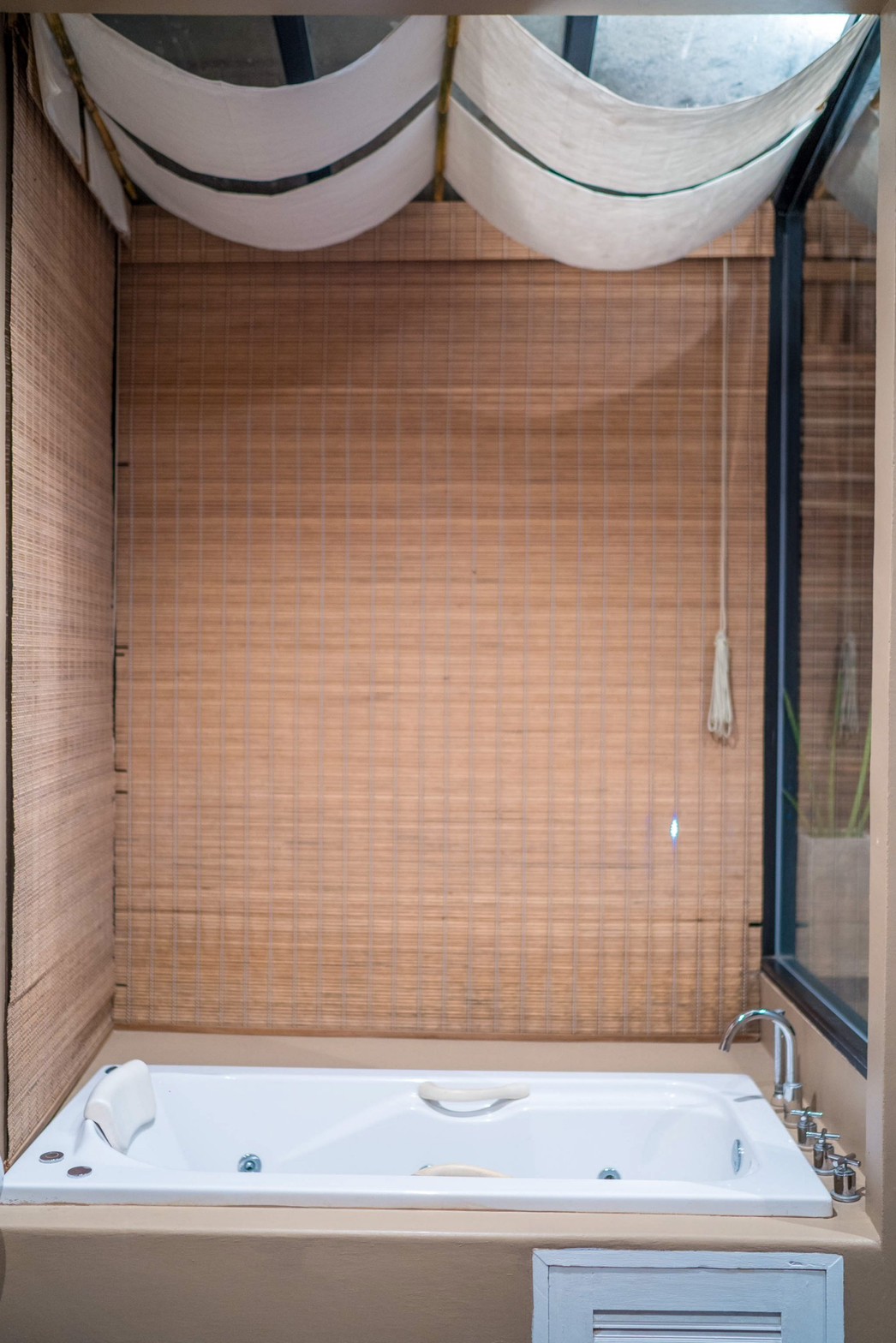 HR15061 บ้านพักติดทะเล The Pamila Beach Villa Kuiburi