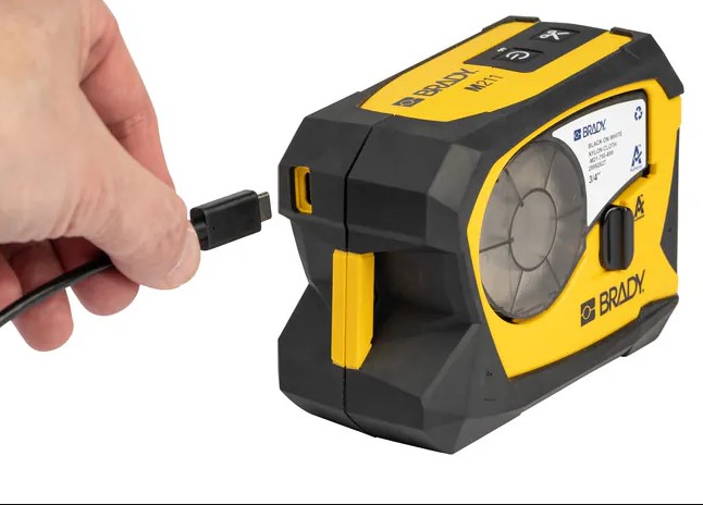 เครื่องพิมพ์สติ๊กเกอร์ BRADY M211 - BRADY LABEL PRINTER