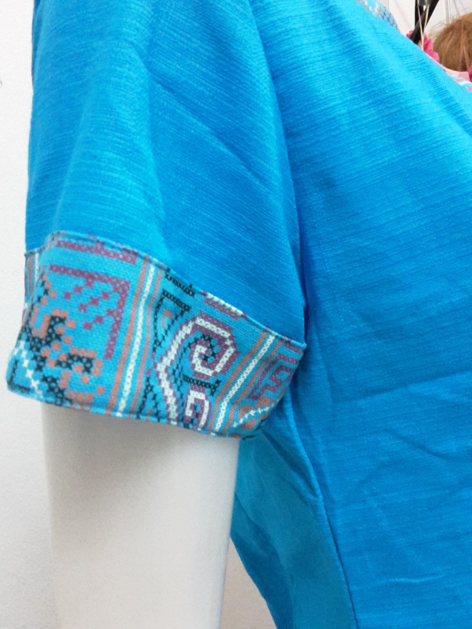 เสื้อผ้าไทยพื้นเมืองสีฟ้า เสื้อผ้าฝ้ายสีฟ้า เสื้อใส่ผ้าซิ่น เสื้อผ้าฝ้ายสีฟ้าคอจีนกระดุมเฉียง สีฟ้า L