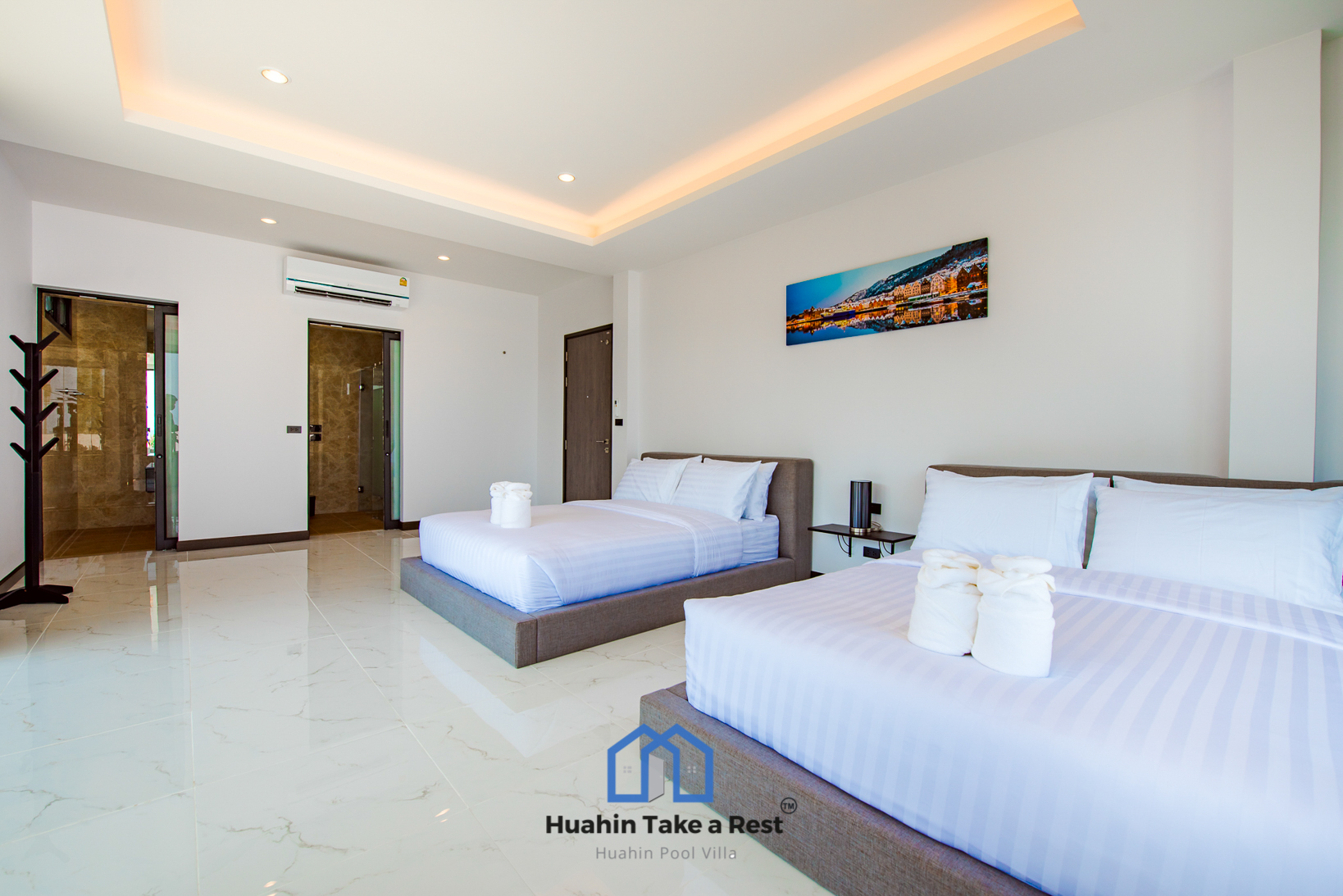 HR15039 บ้านพักติดทะเลหัวหิน The Premium Beach Villa Hua Hin