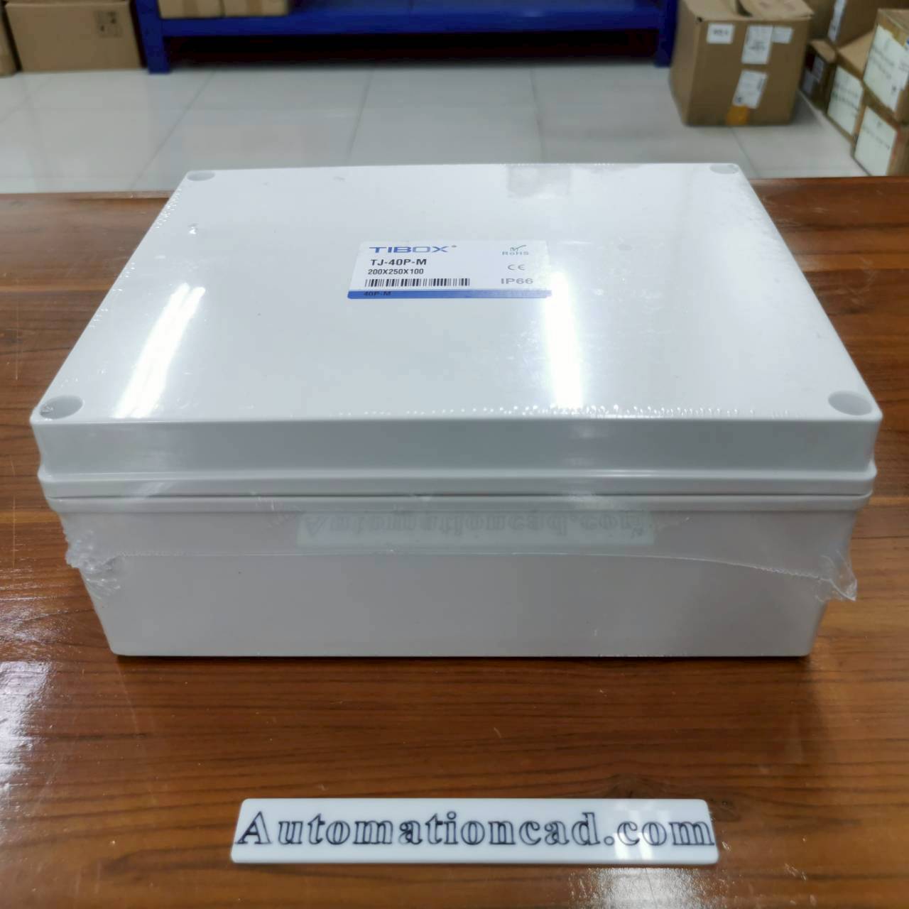 TIBOX TJ-40P-M กล่องพลาสติก พร้อมเทอร์มินอลบล็อก 40 ช่อง IP66 ขนาด 200x250x100 mm