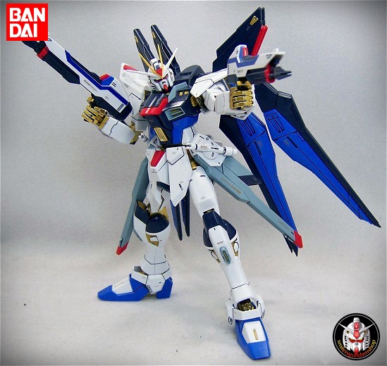 MG 1/100 Strike Freedom Gundam Full Burst Mode[BANDAI]