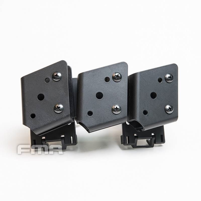 FMA IPSC 9mm pouch ซองแม็กกาซีน 9 mm. 3 แถวเรียง ยึดบนแผ่น flexible plate โค้งรับลำตัว ระบบล็อค Teklok 2 จุด มั่นใจทุกการเคลื่อนไหว ตัวล็อคสามารถปรับขนาดตาม ไซส์เข็มขัดได้ น้ำหนักเบา เพียง 230 g. สีดำ ราคาส่ง 1,500 บาท