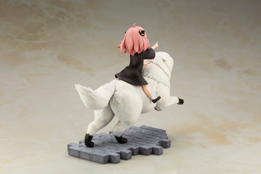 เปิดจอง : Anya Forger & Bond Forger