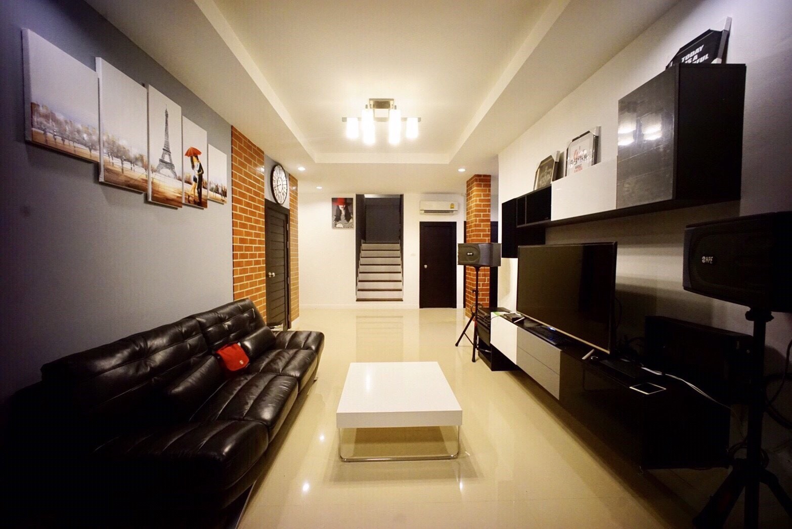 HR 4011 บ้านพักหัวหิน บ้านโพนี่ พูลวิลล่า คาราโอเกะ