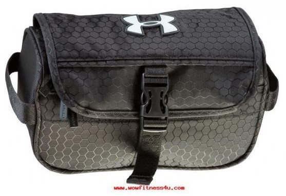 B-003 Under Armour Players Toiletry Bag Black