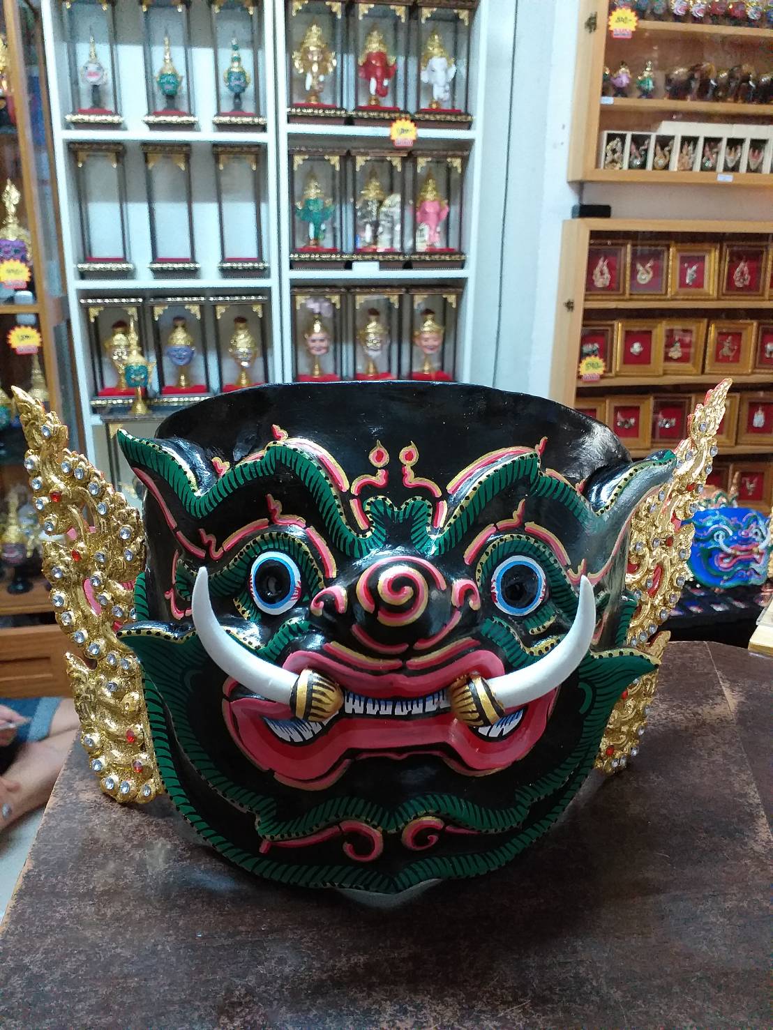 หน้ากากยักษ์ (สีดำ)