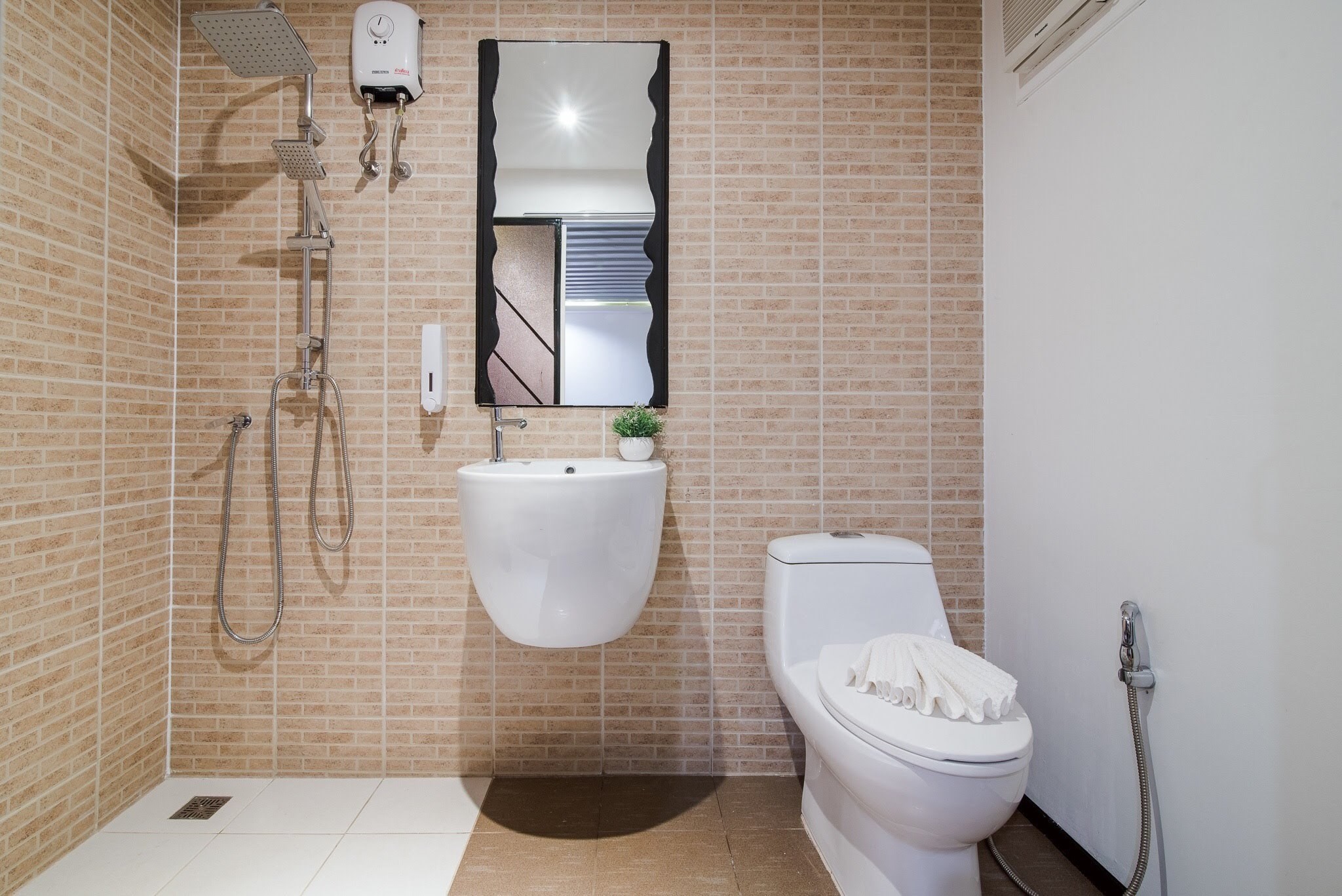 HR15004 บ้านพักหัวหิน บ้านเดอะบ๊อกซ์