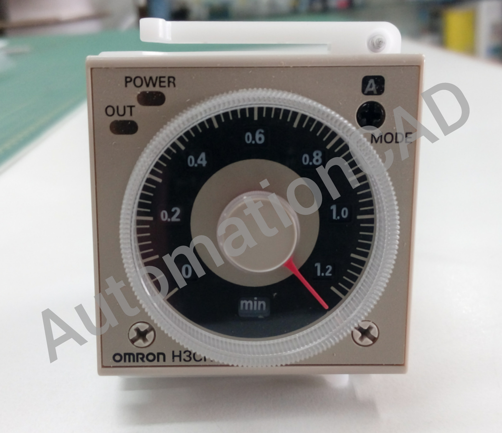 OMRON Adapter ยึดอุปกรณ์หน้าตู้ ขนาด 48*48 mm